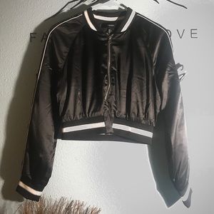 Black Cropped Bomber jacket